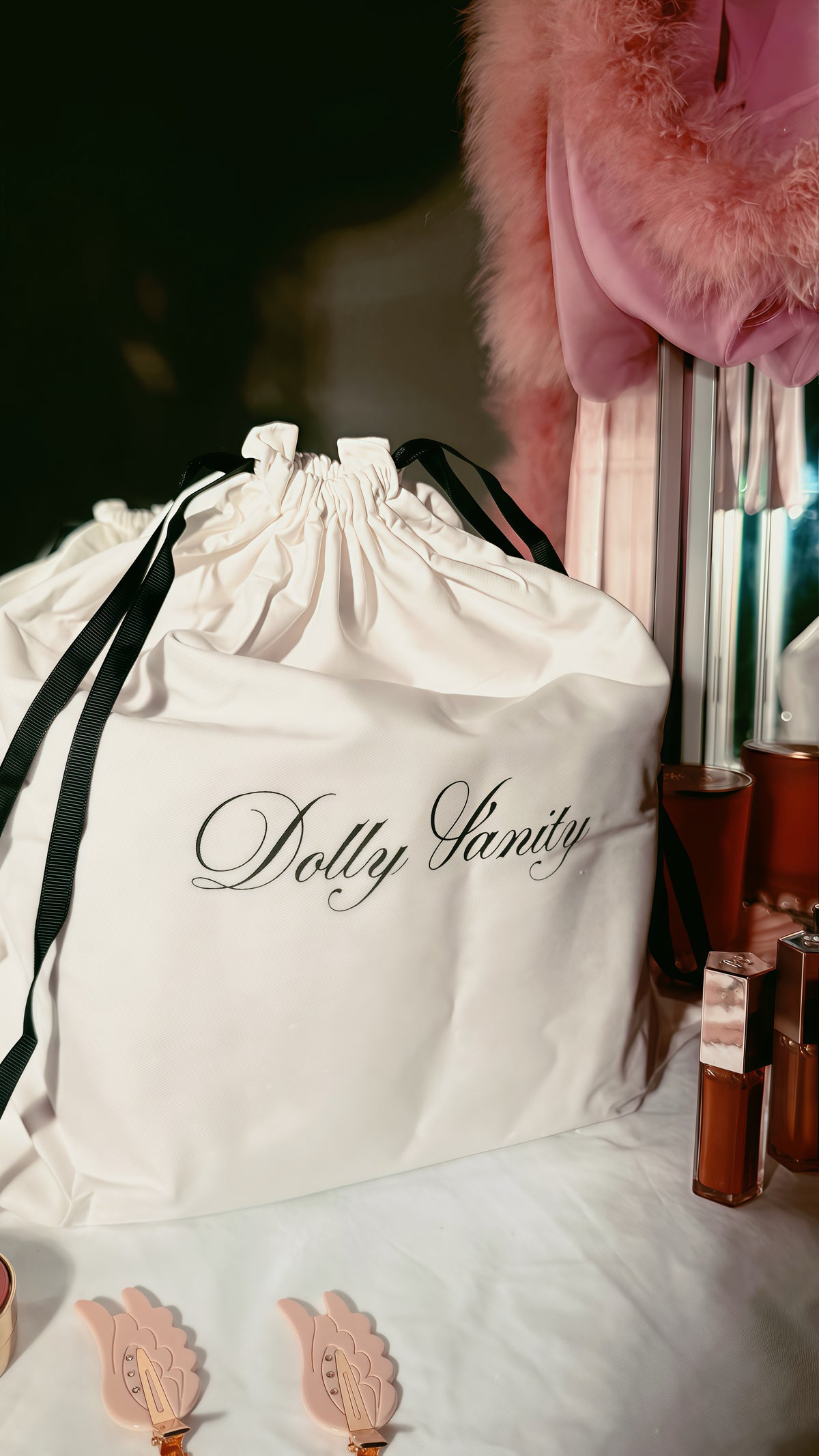 Dolly Vanity
